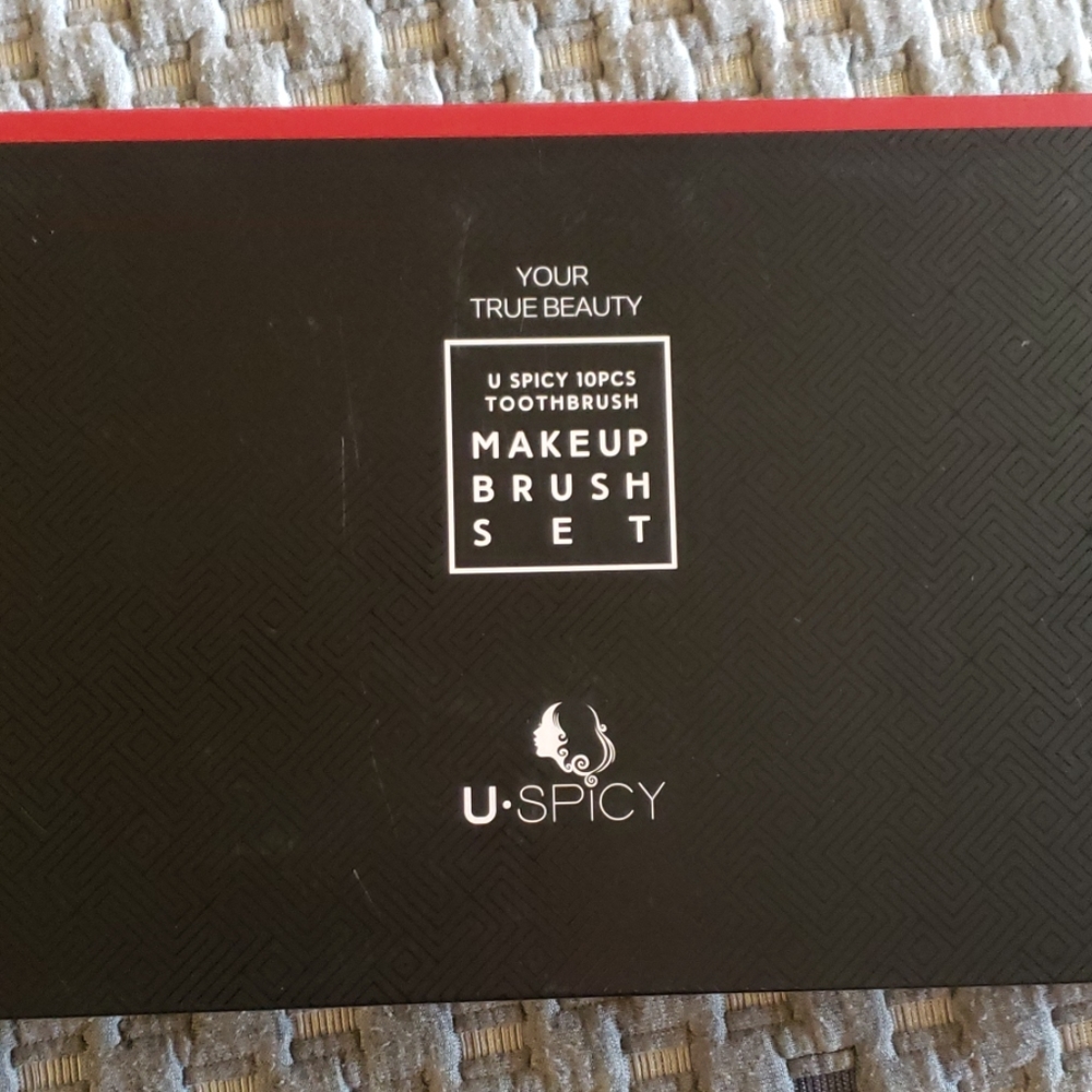 Toothbrush makeup brushes